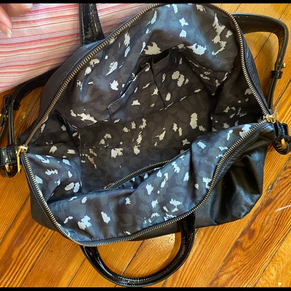 Marc By Marc Jacobs Black Leather Handbag - Picture 7 of 8